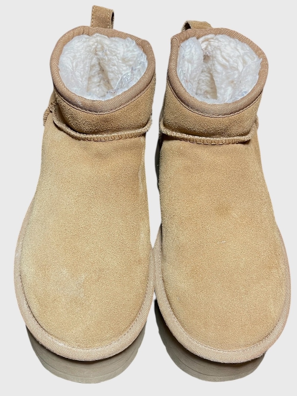 UGG Women’s Chestnut Classic Ultra Mini Platform Boots